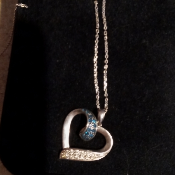 Necklace - Picture 9 of 9